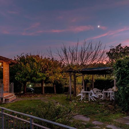 La Cantina Del Podere Dei Boni Fauglia Екстериор снимка